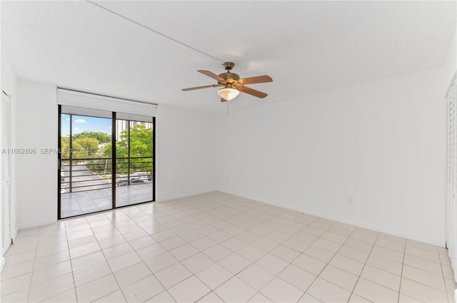 20301 NE 30th Avenue 308-5, Aventura, FL 33180