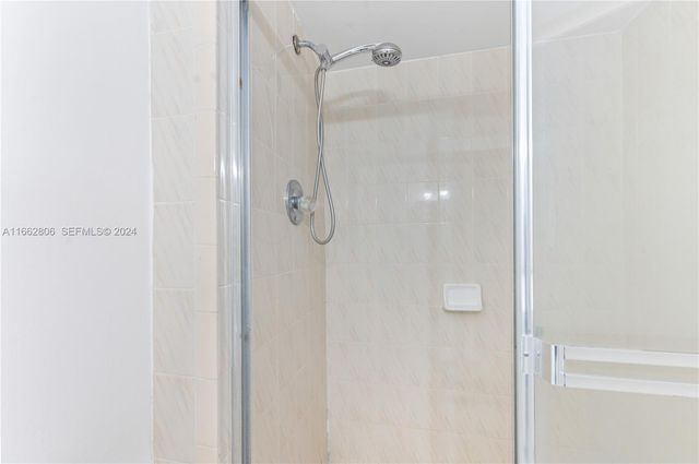 20301 NE 30th Avenue 308-5, Aventura, FL 33180
