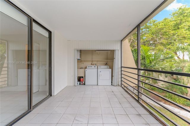 20301 NE 30th Avenue 308-5, Aventura, FL 33180