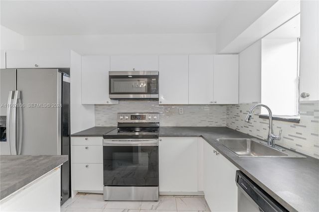 20301 NE 30th Avenue 308-5, Aventura, FL 33180