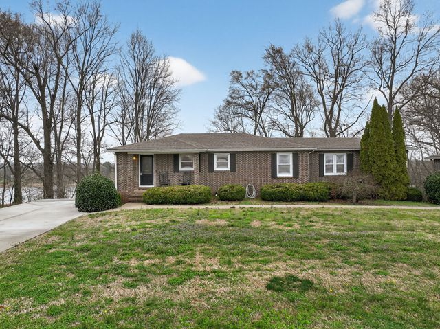232 Loop Dr, Winchester, TN 37398