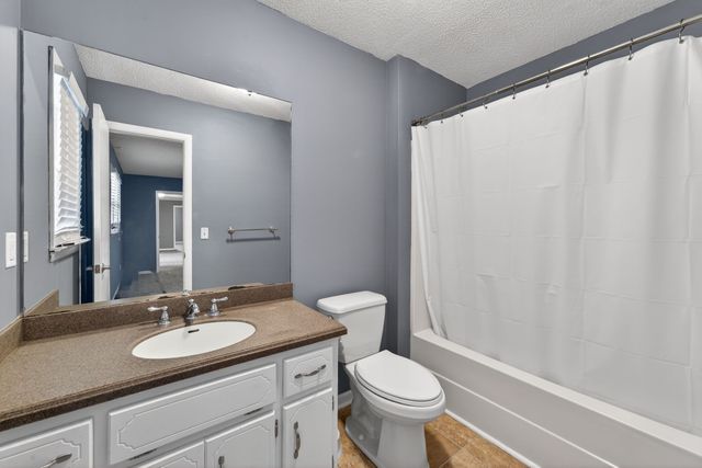 232 Loop Dr, Winchester, TN 37398