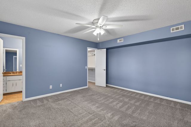 232 Loop Dr, Winchester, TN 37398