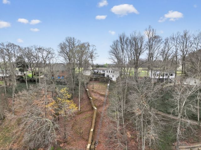232 Loop Dr, Winchester, TN 37398