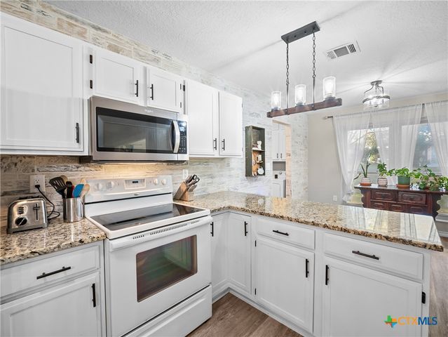 3620 Chestnut Court, Schertz, TX 78108