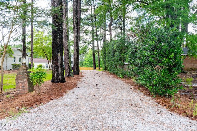 617 Richardson Road, Zebulon, NC 27597