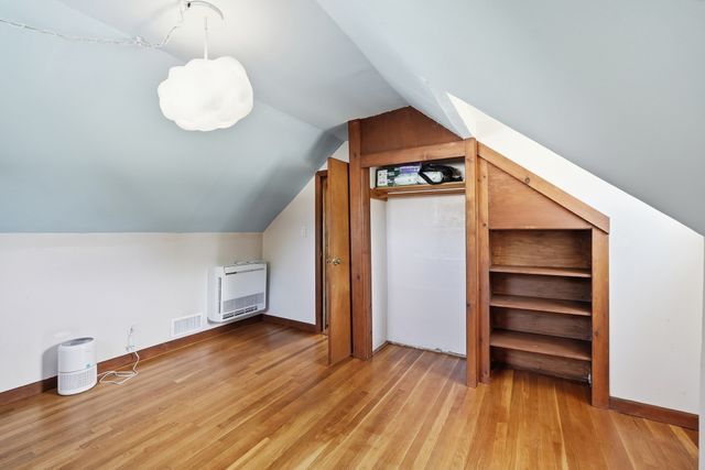 12 Waterman Rd, Auburn, MA 01501