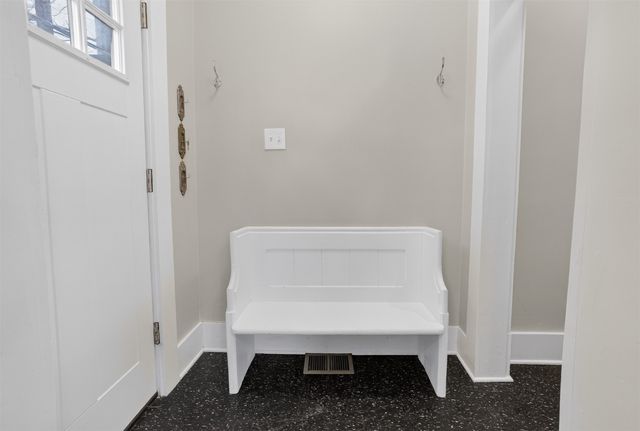 1630 Mistletoe Boulevard A, Fort Worth, TX 76104