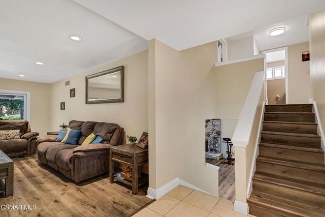 1041 Balsamo Avenue, Simi Valley, CA 93065