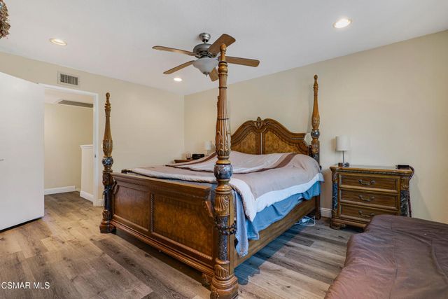 1041 Balsamo Avenue, Simi Valley, CA 93065
