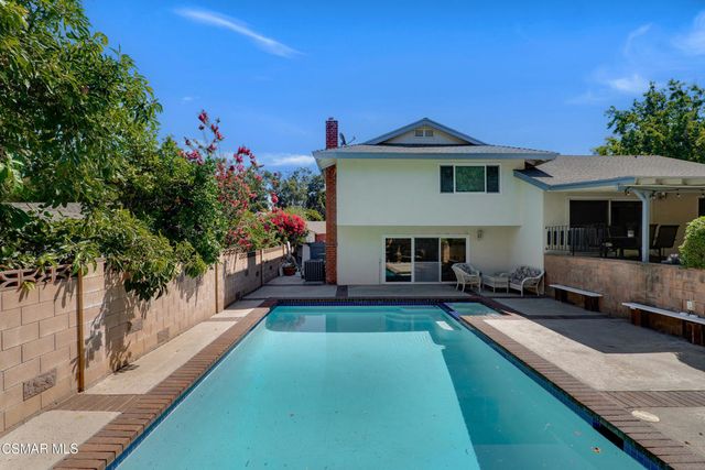 1041 Balsamo Avenue, Simi Valley, CA 93065