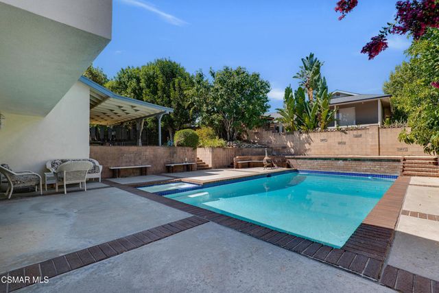1041 Balsamo Avenue, Simi Valley, CA 93065