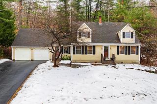 49 Cottage Circle, Lebanon, NH 03784