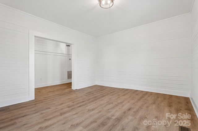 828 N Main Street, Mount Pleasant, NC 28124