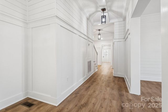 828 N Main Street, Mount Pleasant, NC 28124