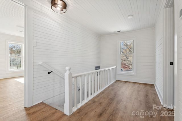 828 N Main Street, Mount Pleasant, NC 28124