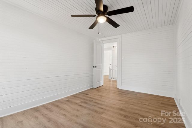 828 N Main Street, Mount Pleasant, NC 28124