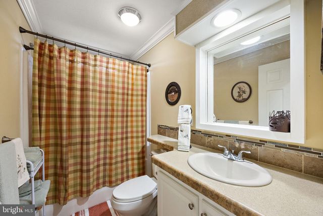 357 BAREFOOT LN, Frederica, DE 19946