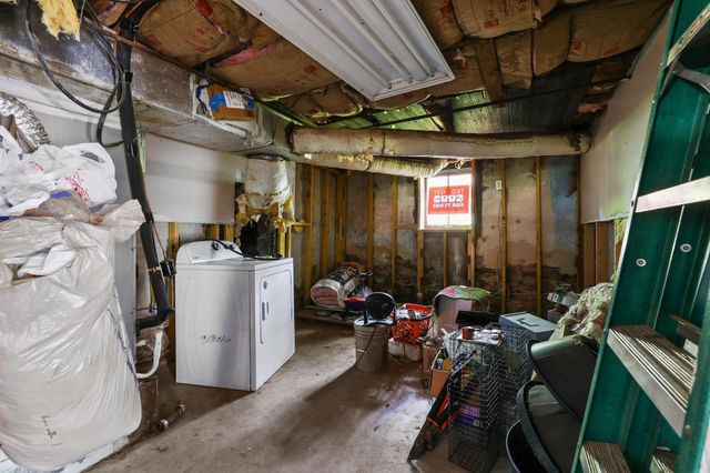 1322 W Chestnut Street, Denison, TX 75020