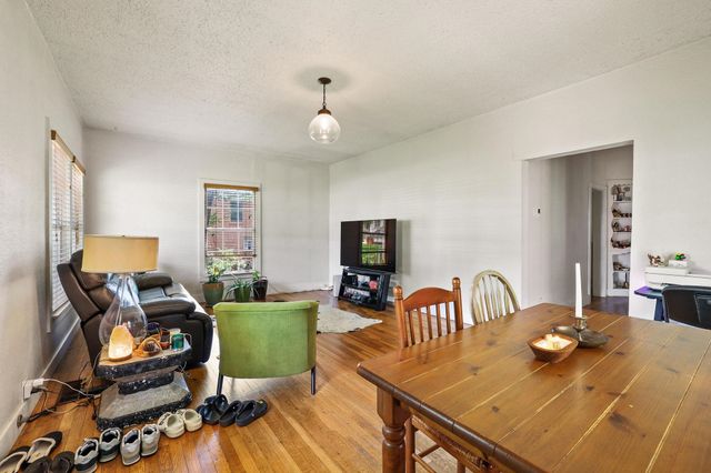 1322 W Chestnut Street, Denison, TX 75020