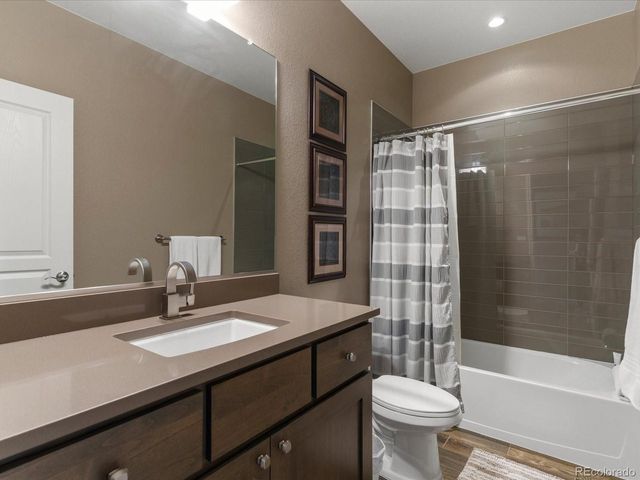 8444 Quartz Cir, Arvada, CO 80007