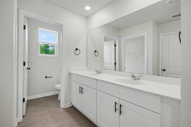 723 Joywood Dr., Longs, SC 29568