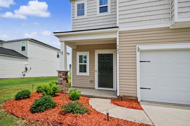723 Joywood Dr., Longs, SC 29568