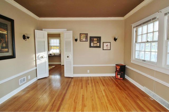 605 S CLAY STREET, Green Bay, WI 54301