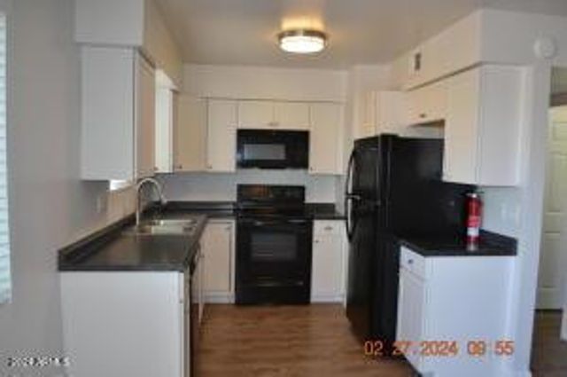 483 E 10th Avenue Apt C, Apache Junction, AZ 85119