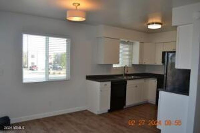 483 E 10th Avenue Apt C, Apache Junction, AZ 85119