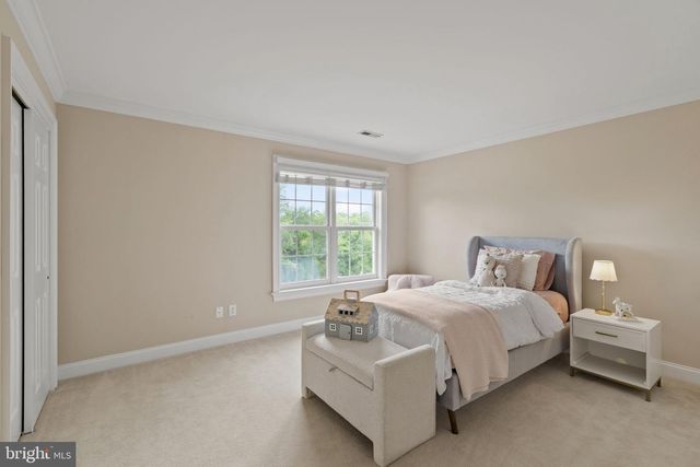 100 WATER MILL LN, Media, PA 19063