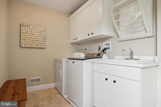 100 WATER MILL LN, Media, PA 19063