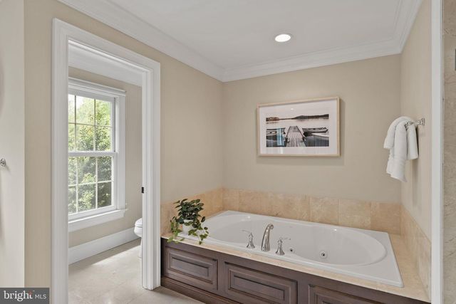 100 WATER MILL LN, Media, PA 19063