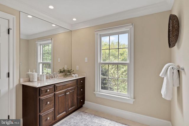 100 WATER MILL LN, Media, PA 19063