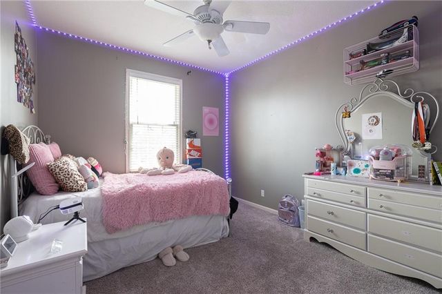 2664 W Whitney Street, Olathe, KS 66061