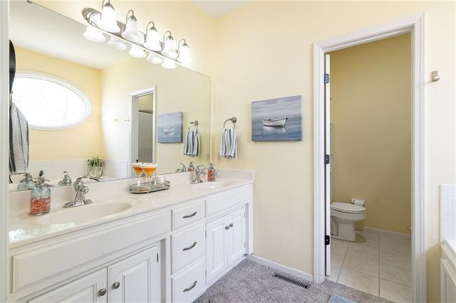 2664 W Whitney Street, Olathe, KS 66061