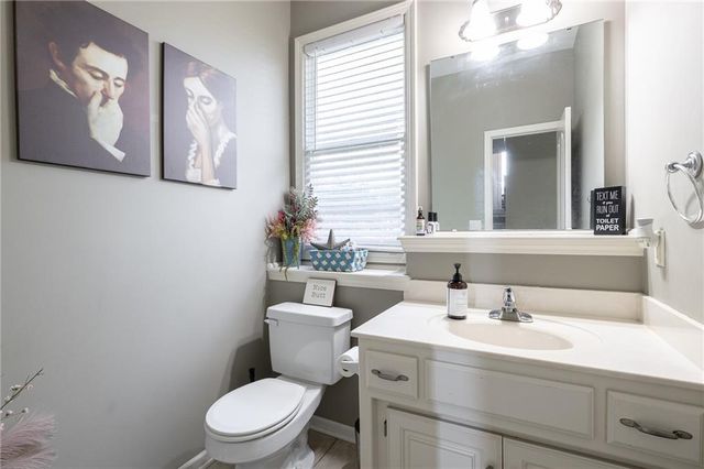 2664 W Whitney Street, Olathe, KS 66061