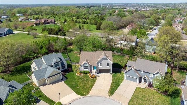 2664 W Whitney Street, Olathe, KS 66061