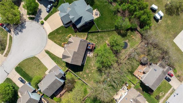2664 W Whitney Street, Olathe, KS 66061