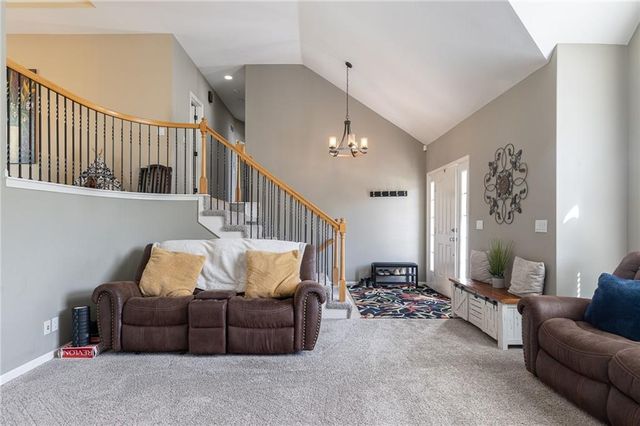 2664 W Whitney Street, Olathe, KS 66061