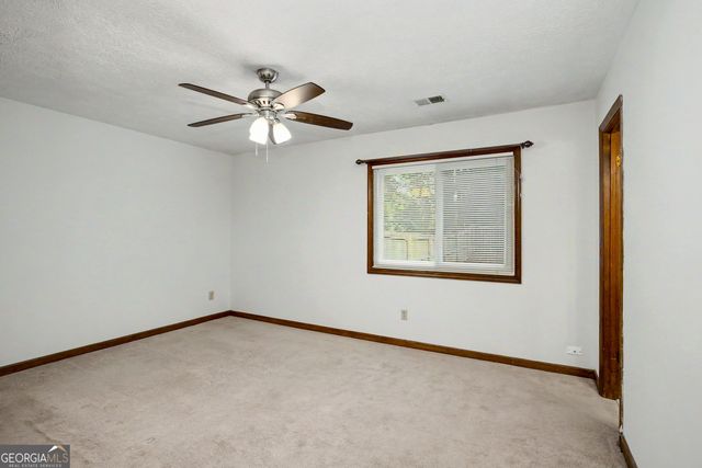 100 Jumpers Run, Peachtree City, GA 30269