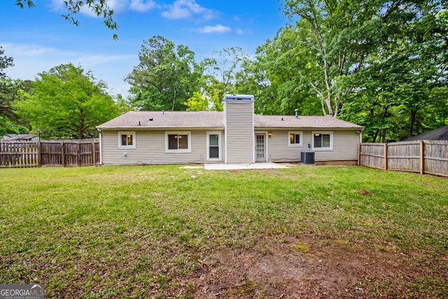 100 Jumpers Run, Peachtree City, GA 30269