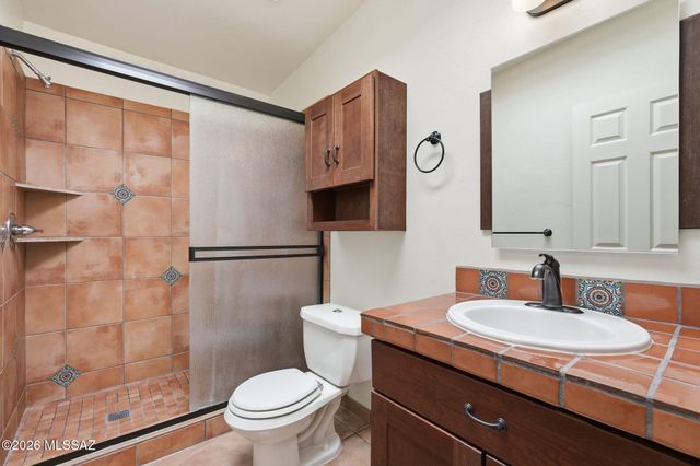 1125 E Kleindale Road, Tucson, AZ 85719