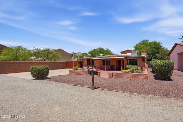 1125 E Kleindale Road, Tucson, AZ 85719