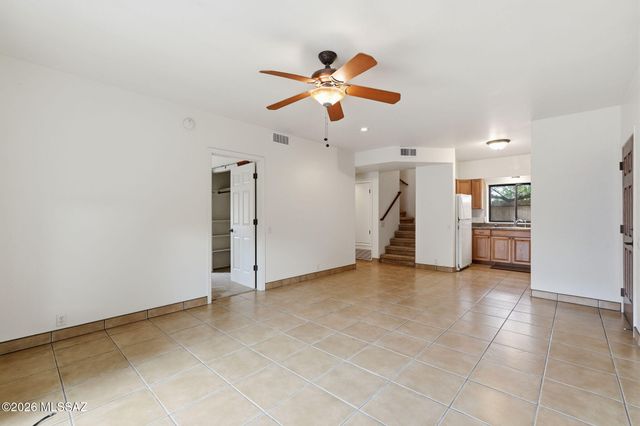 1125 E Kleindale Road, Tucson, AZ 85719