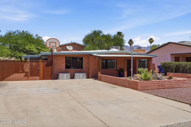 1125 E Kleindale Road, Tucson, AZ 85719