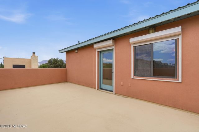 1125 E Kleindale Road, Tucson, AZ 85719