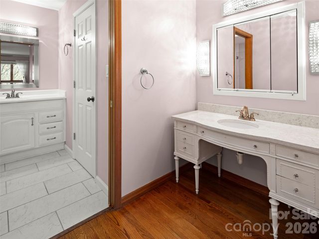 15 Ridge Terrace, Asheville, NC 28804