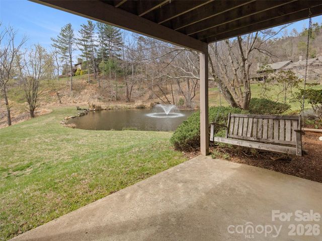 15 Ridge Terrace, Asheville, NC 28804