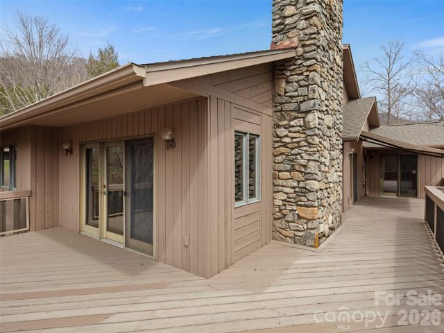 15 Ridge Terrace, Asheville, NC 28804